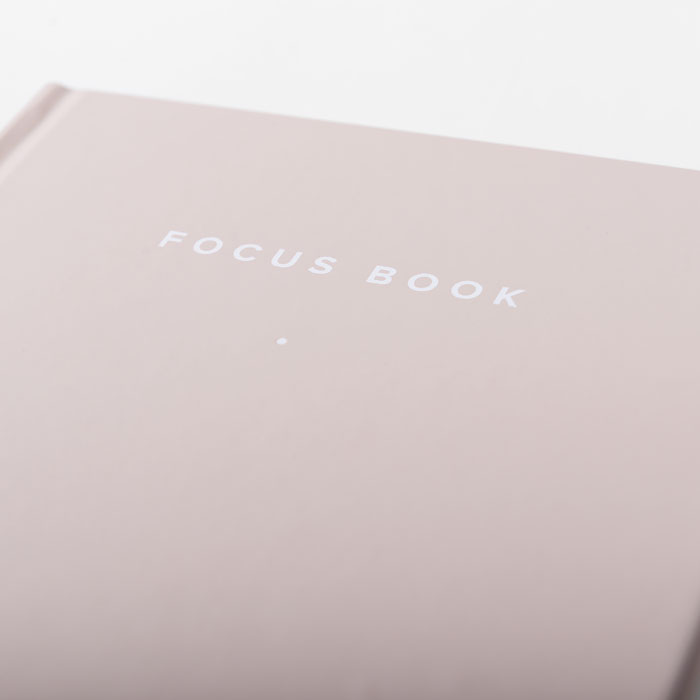 close up voorkant essentialiving focus book